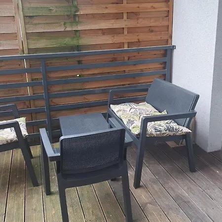 Nowoczesny Z Duzym Tarasem, 2 アパート シュチェチネク